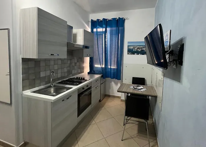 לינה וארוחת בוקר Le Onde Del Mare 3*